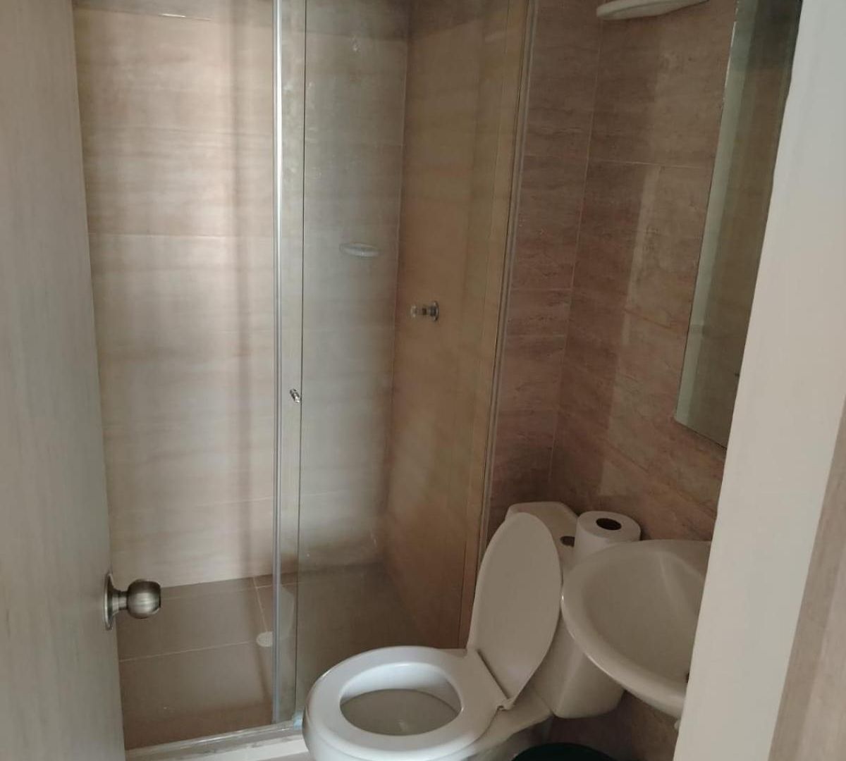 Habitación en casa particular Amobladas 811